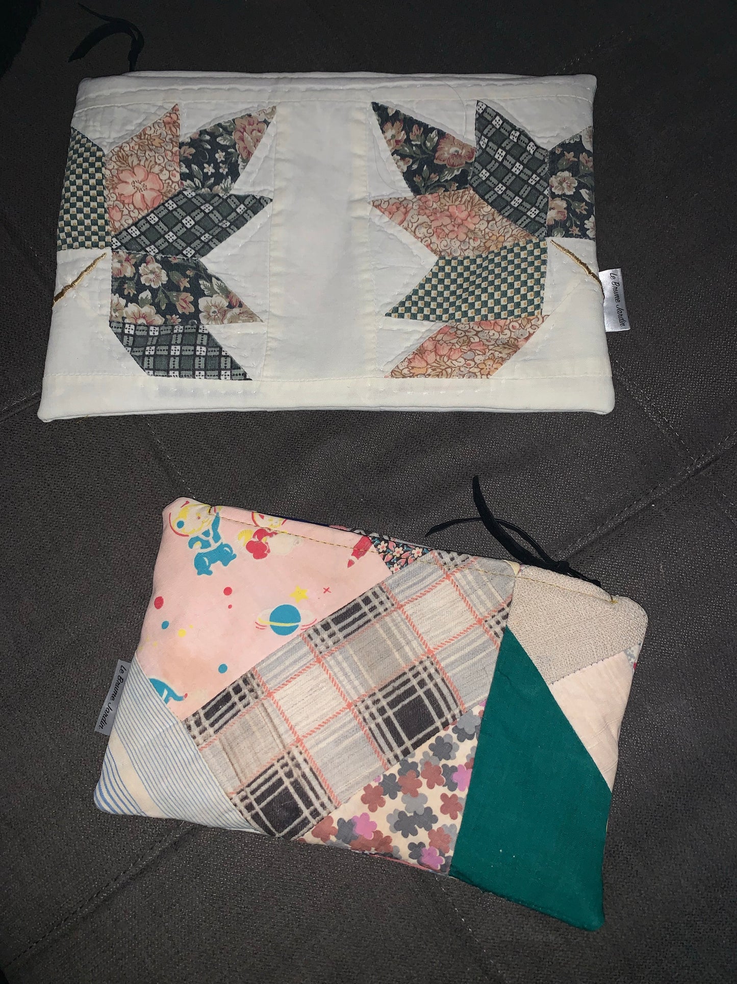 The Pouch   Quilt
